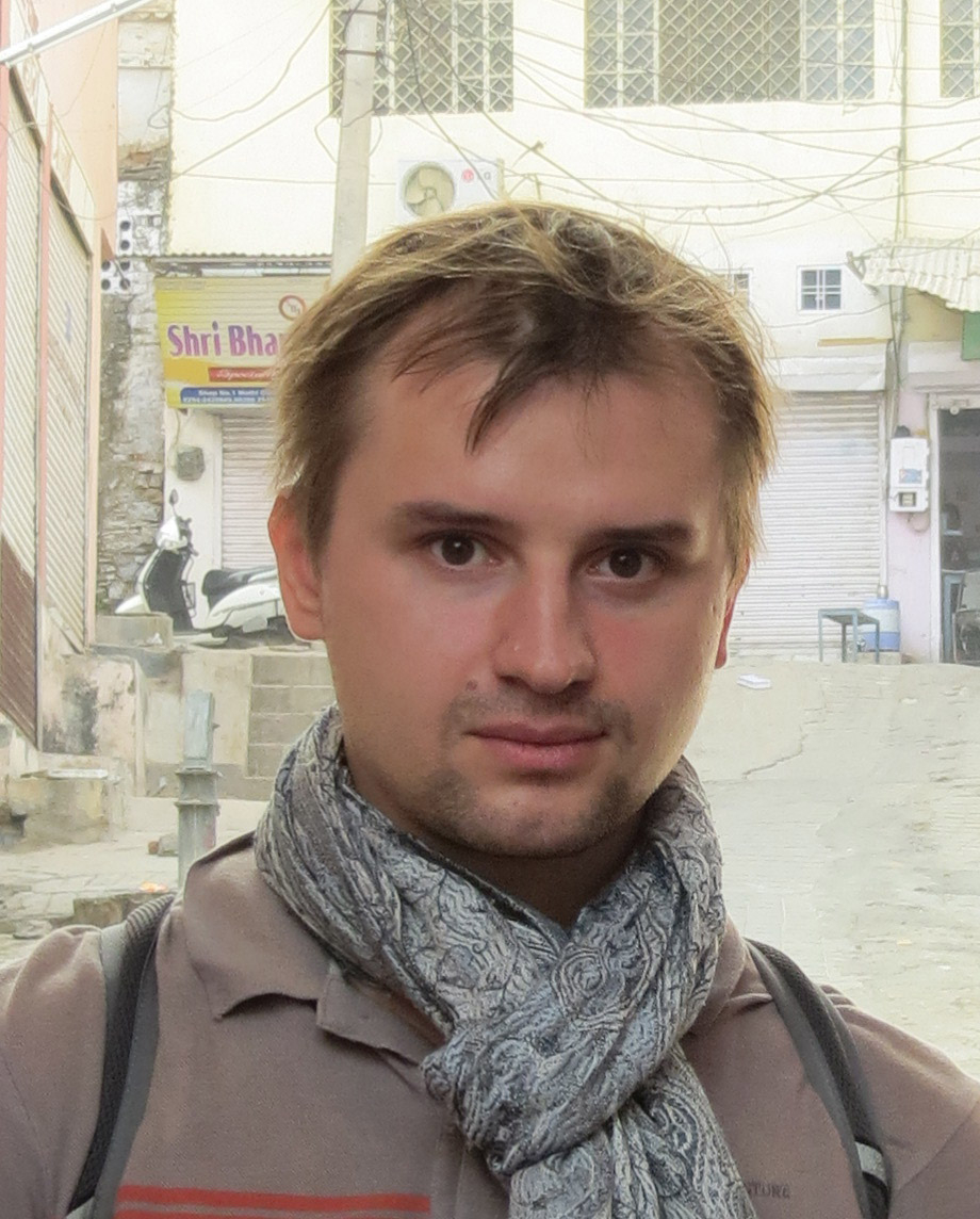 Александр Комков