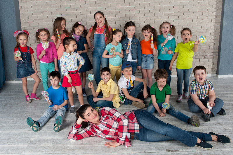 Обложка песни Детки-конфетки 