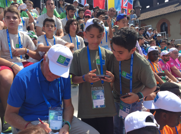 Глобальный посол Международной детской социальной программы ПАО «Газпром»  «Футбол для дружбы» Франц Беккенбауэр поделится мастерством с Юными участниками со всего мира в Мадриде