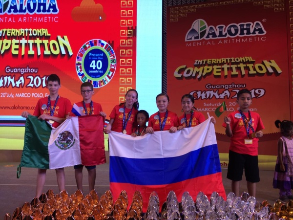 Юные российские математики завоевали все призовые места на международном конкурсе в Китае