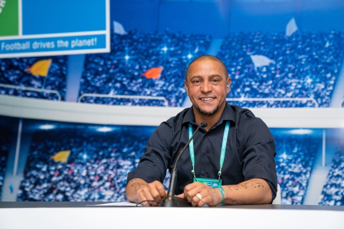 Роберто Карлос стал Глобальным послом «Футбола для дружбы»