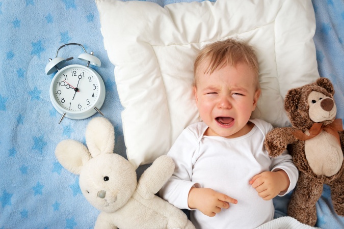 Снова не спит! Выясняем причины, почему ребенок не может заснуть