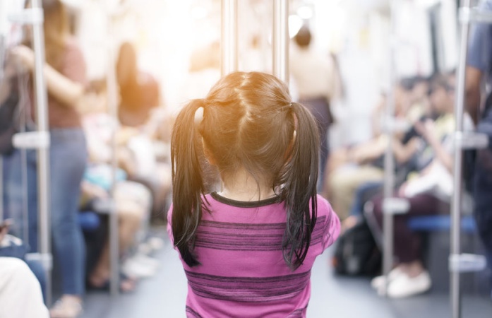 На синей ветке московского метро появился поезд "Безопасность детства"