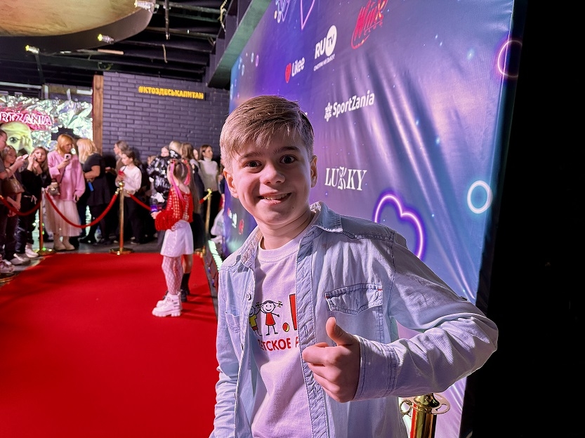 Корреспондент Детского радио Мирослав Залевский побывал на звёздной вечеринке